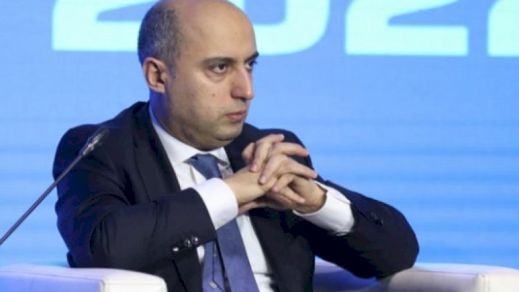    Elm və təhsil naziri: “Məzunların yalnız 50 faizdən bir qədər çoxu iş tapa bilir“   