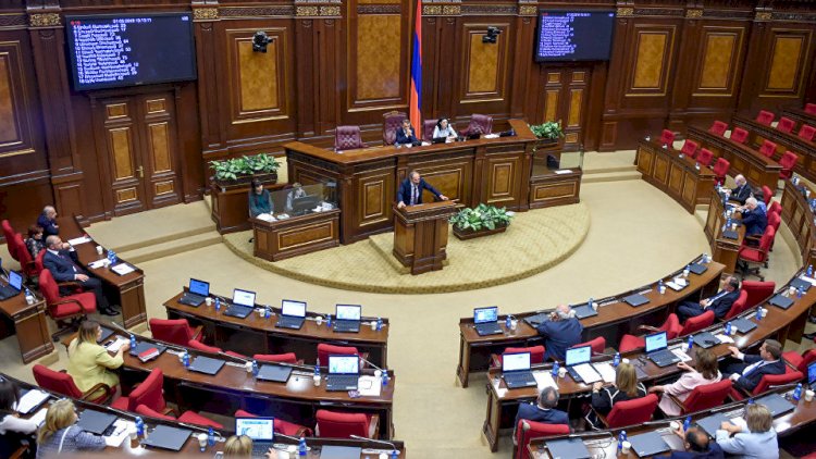    Ermənistan parlamenti növbədənkənar iclas çağırdı   