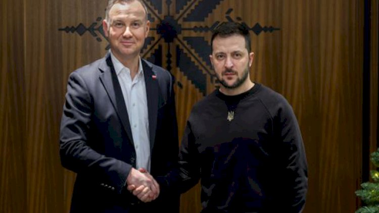    Zelenski polşalı həmkarı ilə görüşdü   