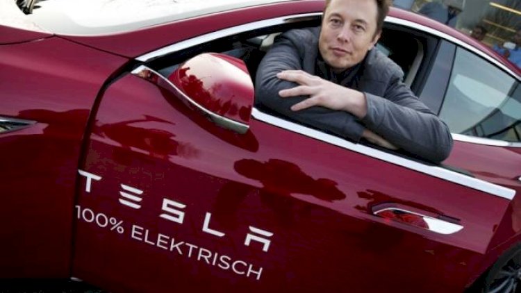    İlon Mask “Tesla”nın səhmlərini satmayacağını açıqladı   
