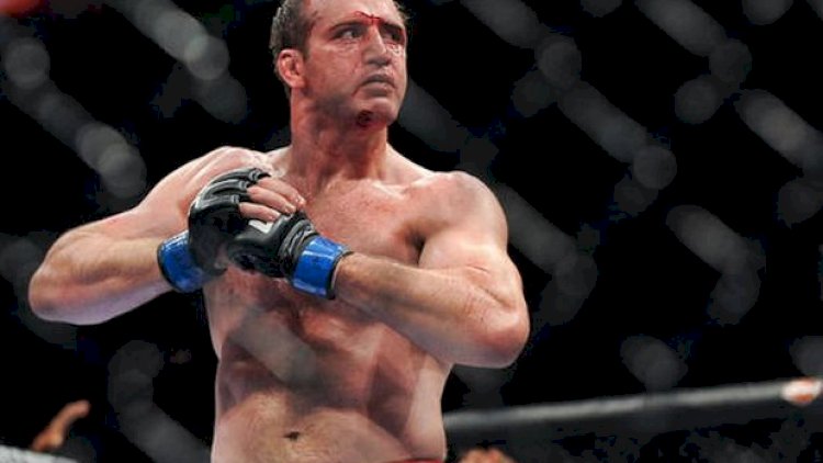    Adı UFC-nin Şöhrət Zalına düşən döyüşçü vəfat etdi   