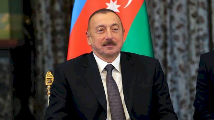    İlham Əliyevə Rusiyada qızıl üzük hədiyyə edildi   