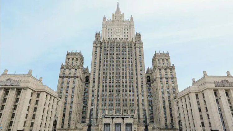    “Ukrayna həmin ərazilərin Rusiyaya aid olmasını təsdiqləməlidir“ - Lavrov   