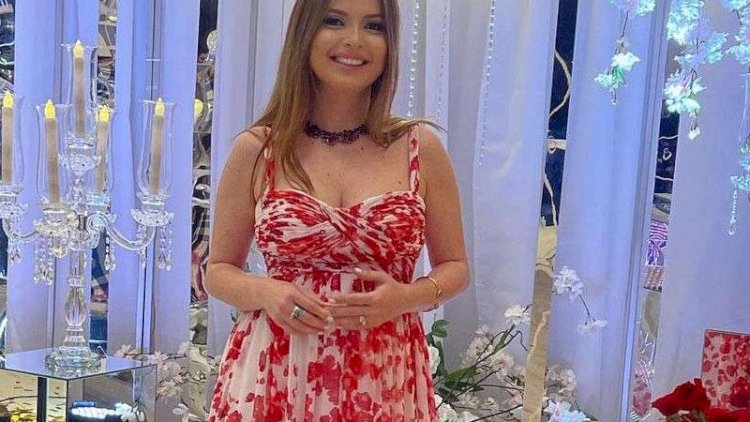    Sevda mağazanın altını üstünə çevirdi - VİDEO   