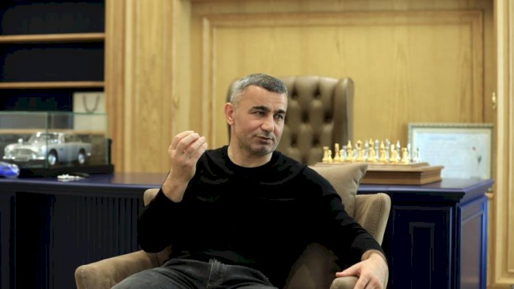    “Mənə dedi, Qurban müəllim, xahiş edirəm, bircə dəfə çempion olun”   