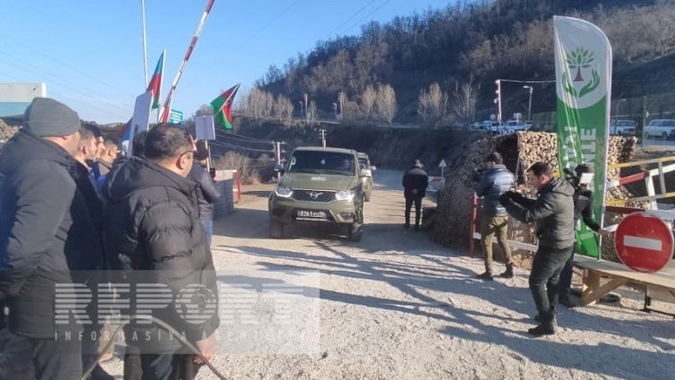    Xankəndidən gələn maşınların keçidinə şərait yaradıldı   