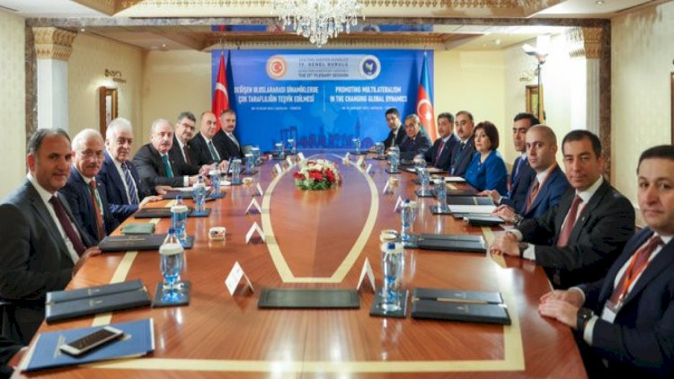    Sahibə Qafarova Mustafa Şentopla görüşdü   