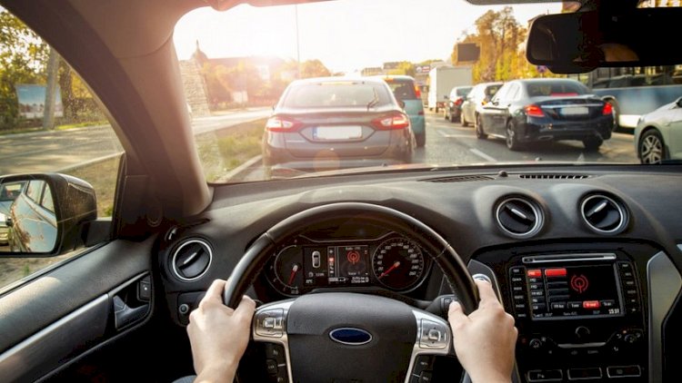    Azərbaycanda sürücü ona yol verməyən 28 yaşlı oğlanı baltaladı   