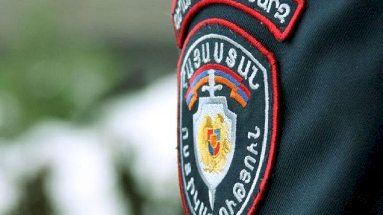    Ermənistanda polis bölməsinə qumbara atıldı   