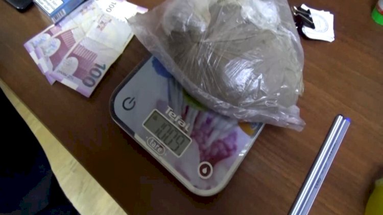    Bakıda narkotik satan 5 nəfər saxlanılıb - VİDEO    