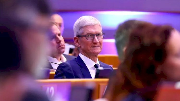    “Apple”ın sahibi yüksək maaşdan imtina edir   