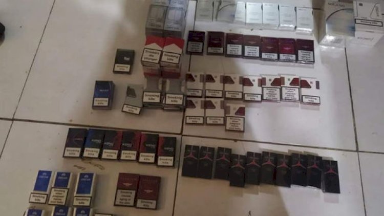    Naxçıvanda aksizsiz siqaret satan şəxs saxlanıldı - Foto   
