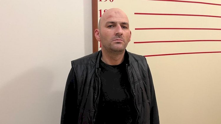    Qubada narkotacir beşbarmaqla tutuldu   