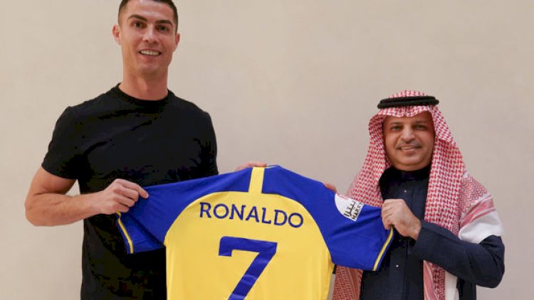    “Əl-Nəsr” gündə 400-ə yaxın Ronaldu forması satır   