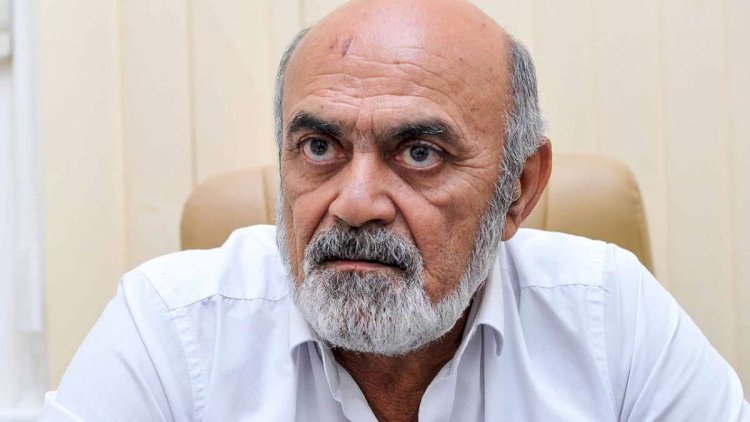    “Qadın düşünsə ki, kişidən ağıllıdır, böyük səhv edir!”   