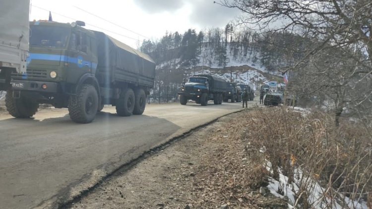    Sülhməramlıların daha 14 maşını Laçın yolundan keçdi   