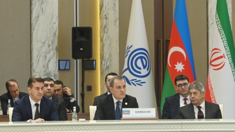    Ceyhun Bayramov Daşkənddə Zəngəzur dəhlizindən danışdı    