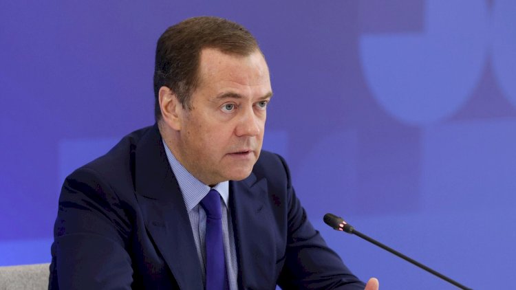    Medvedev: “Kifayət qədər silahımız var“   