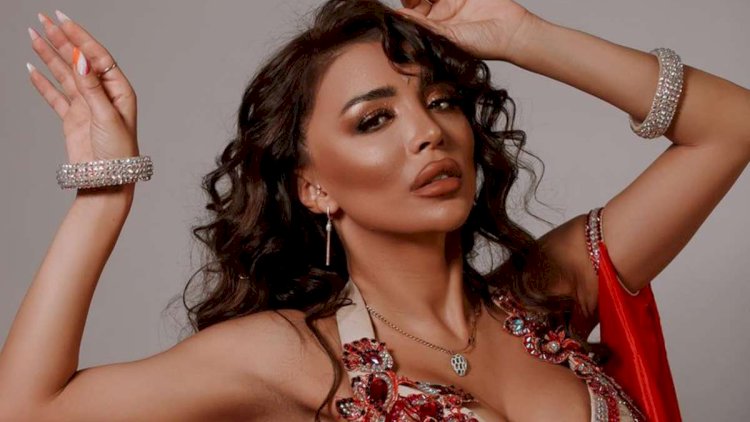    Rəqqasə: “Dayısının xoşuna gəlmədi“   
