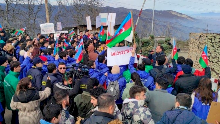    “Onlar soyuğa, şaxtaya baxmayaraq, dinc aksiyanı davam etdirir”    