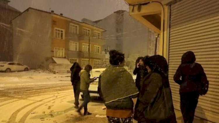   İran hökuməti zəlzələdən zərər çəkən azərbaycanlılara sahib çıxmır   