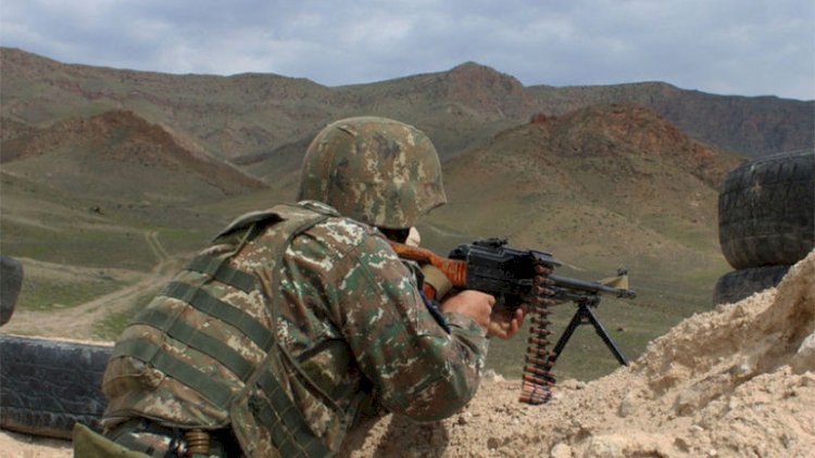    Ermənistanda hərbçi özünü güllələdi    