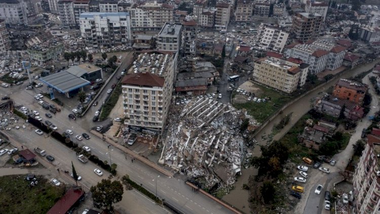    Azərbaycanlı xilasedicilər Kahramanmaraşda axtarışlara başladılar   