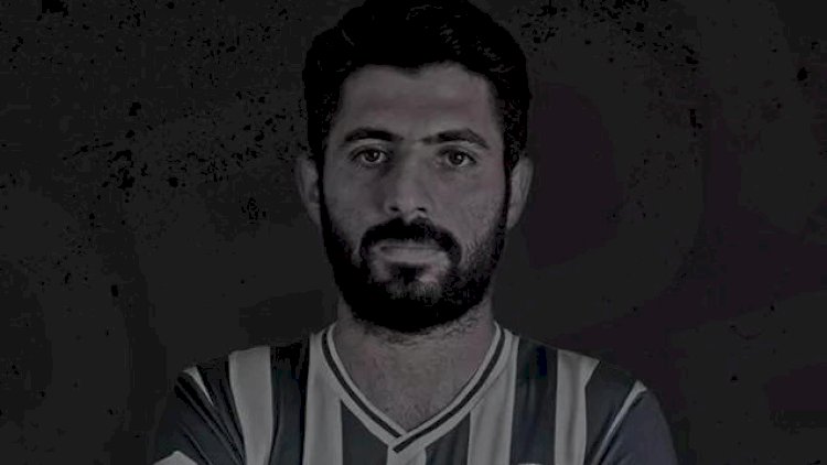    Dağıntılar altında qalan futbolçu xəstəxanada dünyasını dəyişdi   
