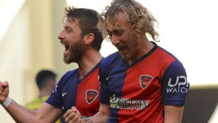    Türkiyəli futbolçu dağıntılar altından sağ çıxdı   