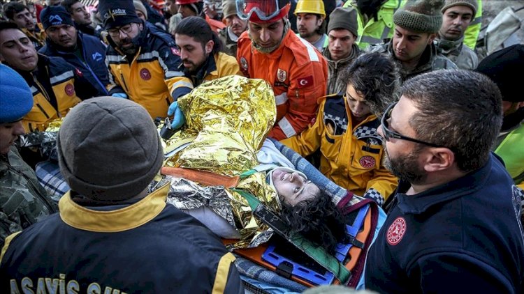    84 saat sonra daha 3 nəfər dağıntılar altından sağ çıxarıldı    