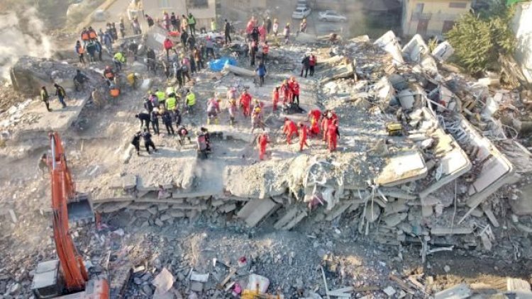    Türkiyədə ölü sayı 18 mini keçdi    