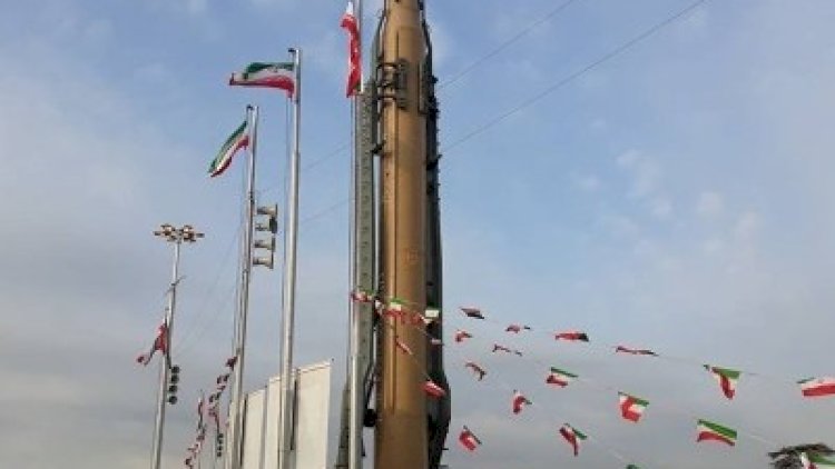    Tehran paradda yeni silahlarını nümayiş etdirdi   