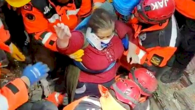    Dağıntılar altında 83 yaşlı qadın və 2 yaşlı körpə sağ çıxdı    