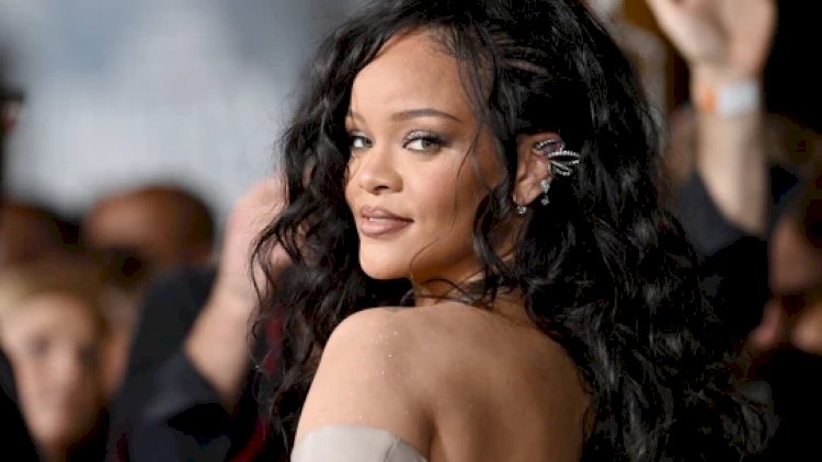    Rihanna yenə hamilədir - Fotolar   