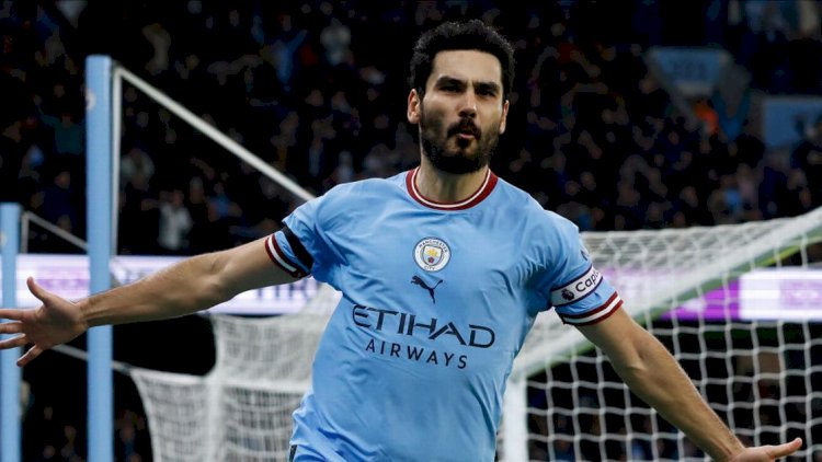    Qol vuran futbolçu təhqirə məruz qaldı   