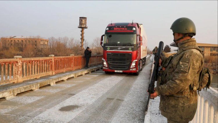    Erməni deputat Türkiyəyə göndərilən humanitar yardımdan danışdı   
