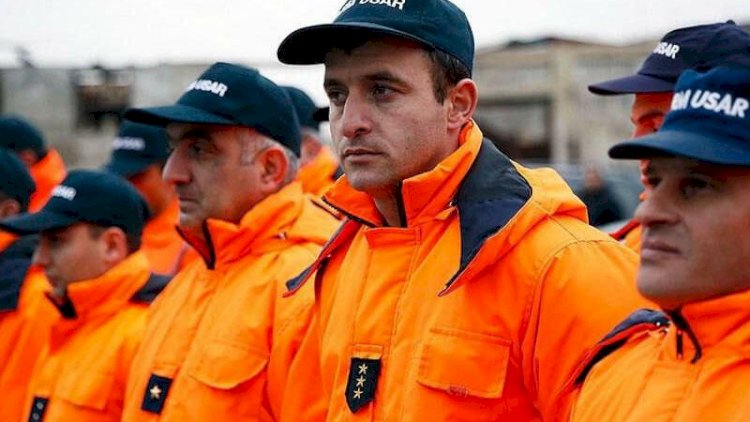    Erməni xilasedicilərdən rüsvaylıq: həlak olanların şəxsi əşyalarını oğurlayır, evləri qarət edirlər...   