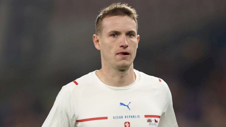    Məşhur futbolçudan şok etiraf: “Mən homoseksualam”   