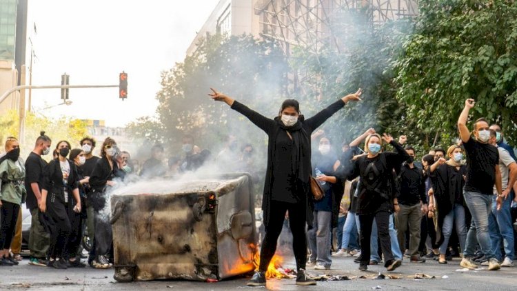    İranı yenidən etirazlar bürüdü   