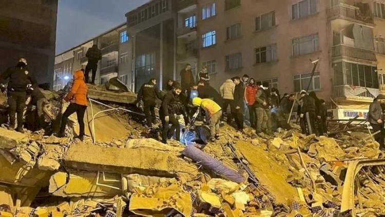    Türkiyədə zəlzələdə ölənlərin yeni sayı    