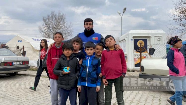    Azərbaycan könüllüsü: “Kahramanmaraşada qida və dərmanların paylanılmasında iştirak edirik“    