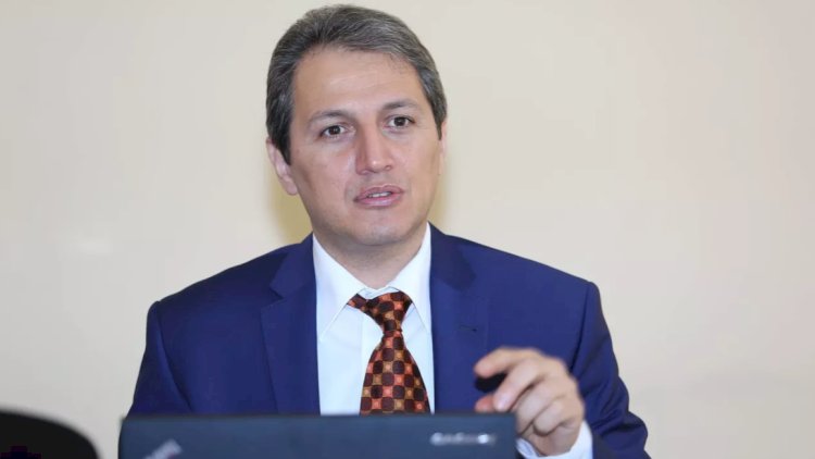    “Bu telekanallar nə qanunu, nə də etikanı saymır, onların öz “norma”ları var”    