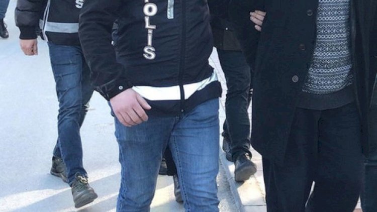    Türkiyədə zəlzələdə uçan binalarla bağlı həbs olunanların sayı açıqlandı   