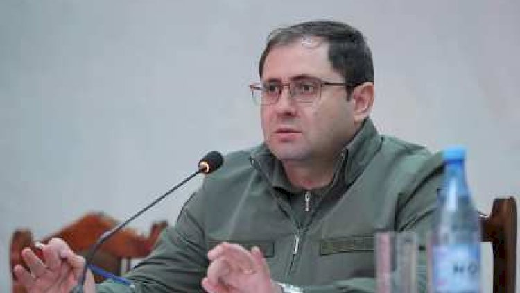    Erməni nazir: “Hərbi qulluqçularda smartfon olmamalıdır“   