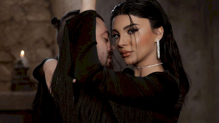    “Qurd“ xanımı ilə FOTOSESSİSİYA etdi   