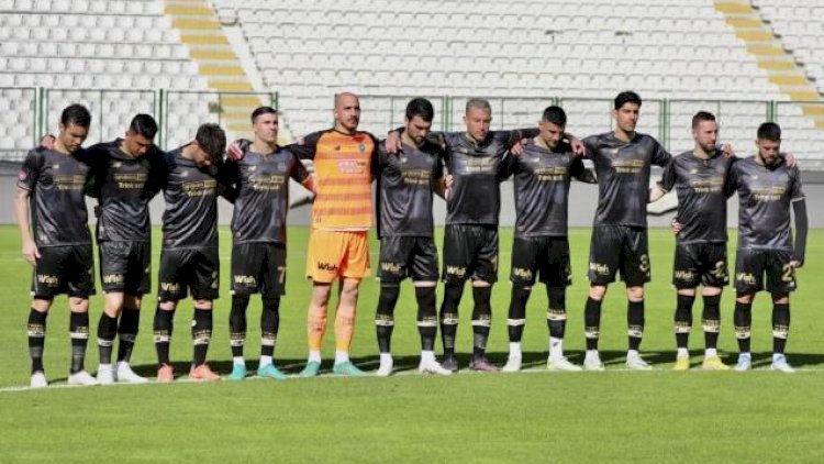    UEFA Mahirin klubunu cərimələdi   