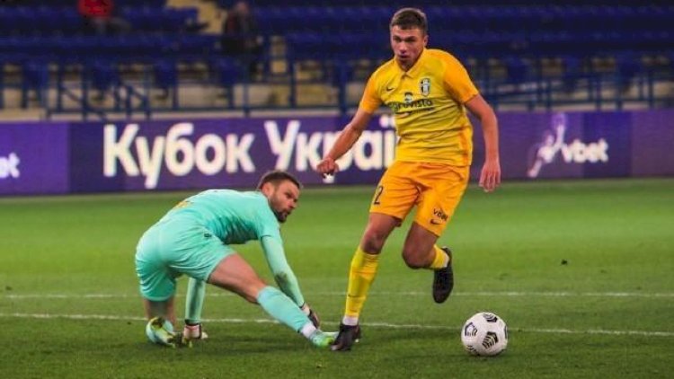    Azərbaycanlı futbolçu Ukraynada bir oyunda iki qol vurdu   