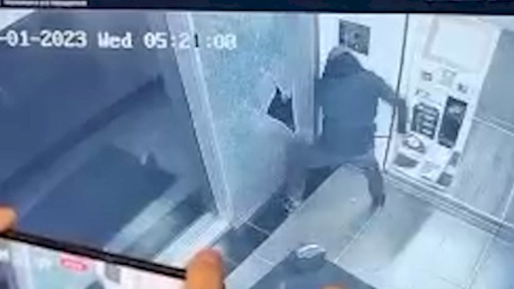    Terminaldan 29 min oğurlayan şəxs tutuldu   