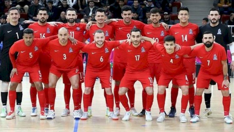    Futzal yığması Polşaya uduzdu   