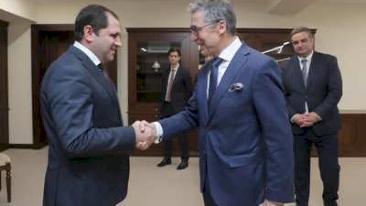    Papikyan NATO-nun eks-baş katibi ilə görüşdü   
